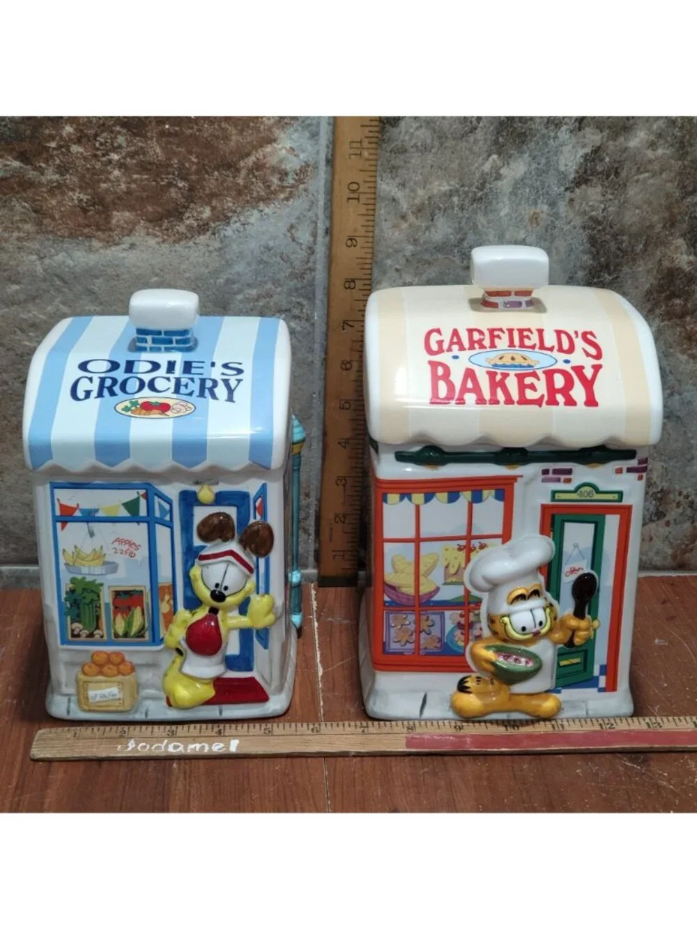 Vintage Garfield Danbury Mint Ceramic Canister Set Complete 4pc Bakery Grocery f